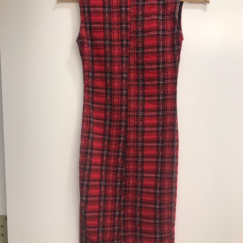 Dress - Picture 2 of 3